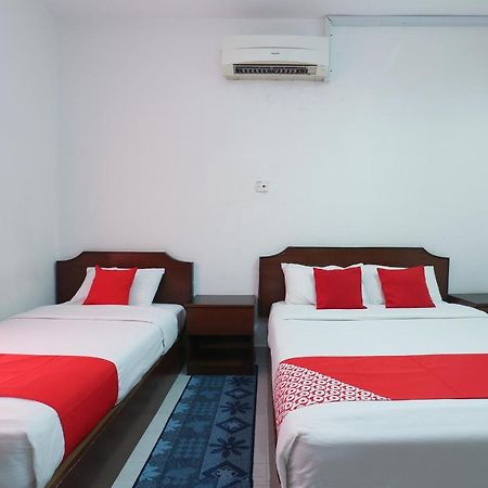 Oyo 8966 Dee Wana Resort 1 Pasir Puteh Esterno foto
