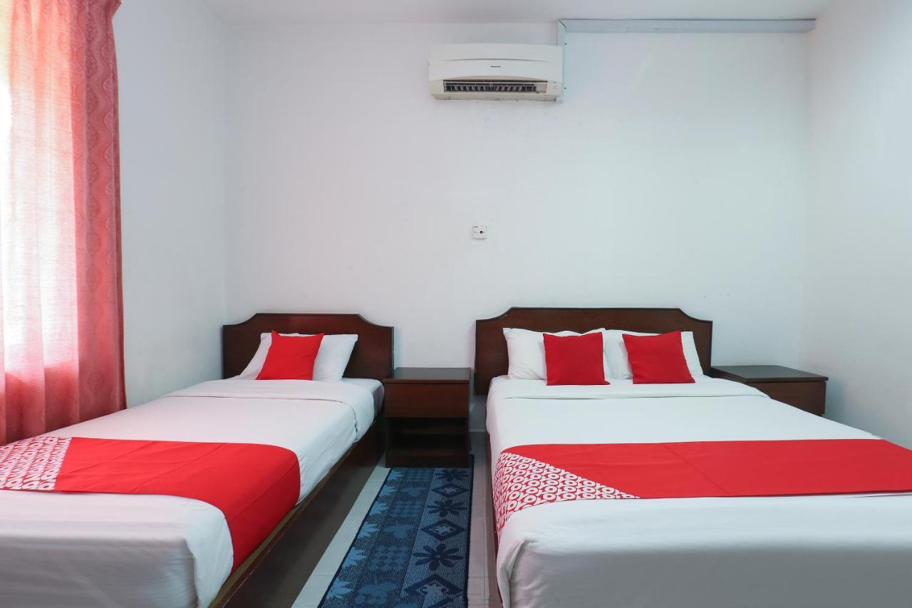 Oyo 8966 Dee Wana Resort 1 Pasir Puteh Esterno foto
